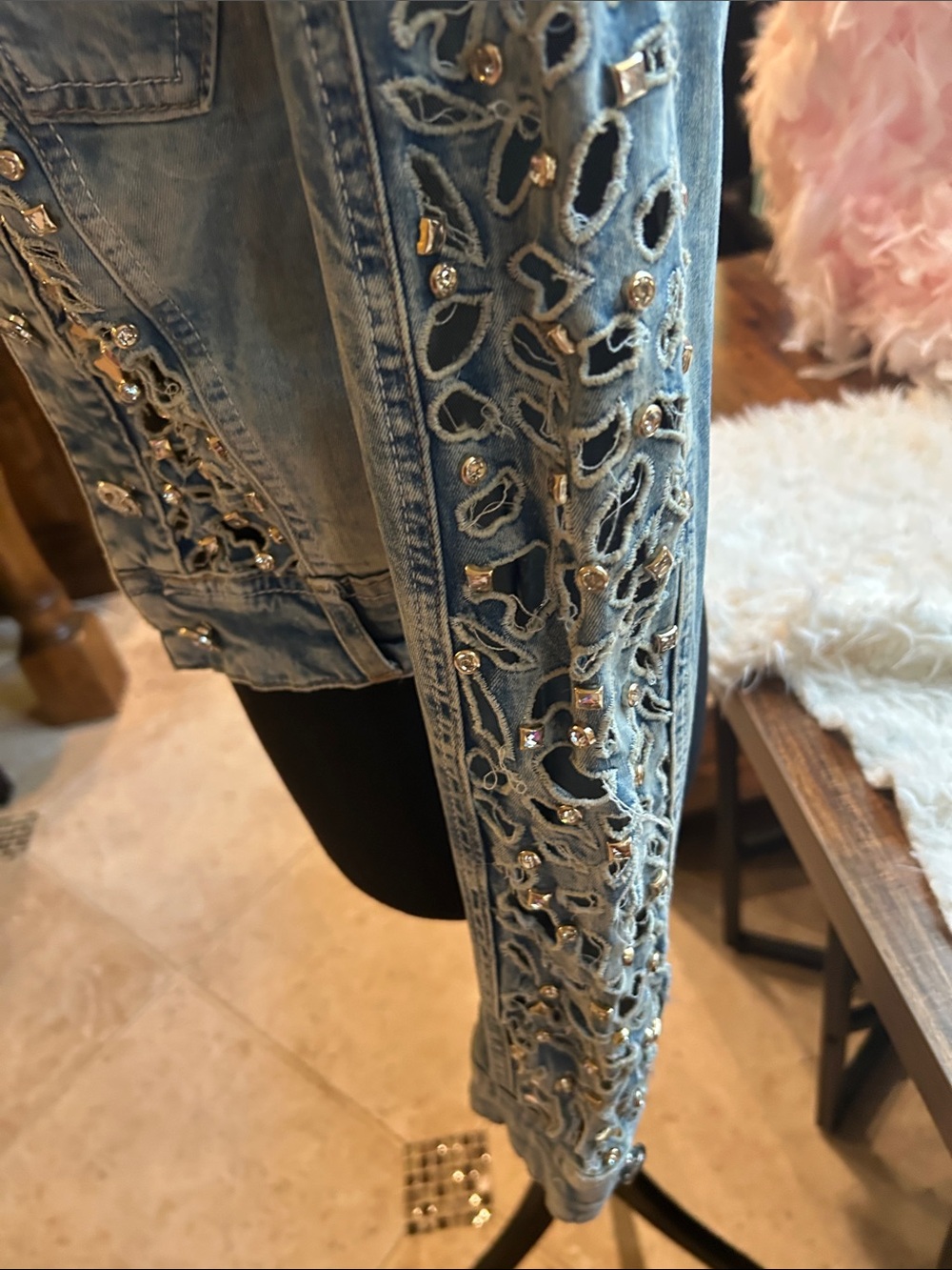 Gorgeous denim jacket - Picture 4 of 5